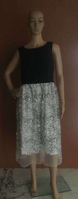Rochie Gina Bacconi noua