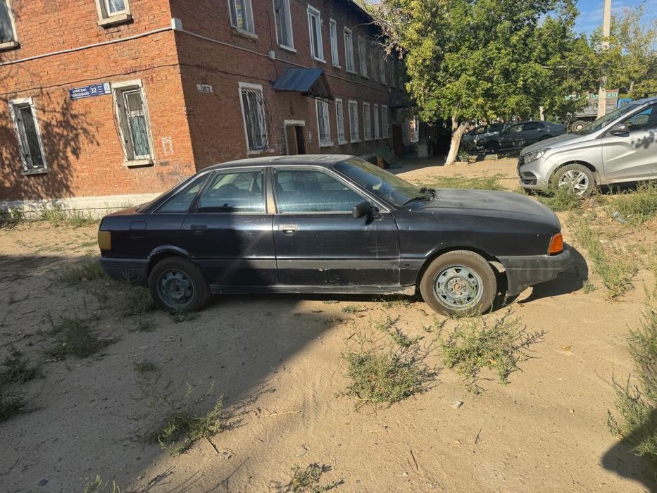 Автомобиль  в хорошем состояние