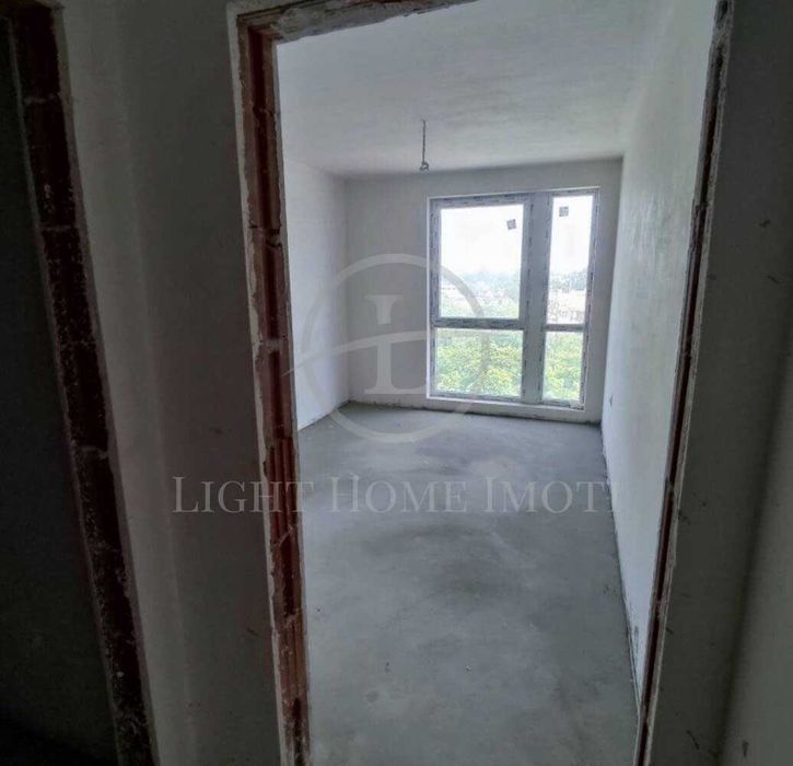 Продава се Тристаен апартамент в Пловдив, Христо Смирненски - 90 кв.м за 788 €/кв.м - Снимка #2