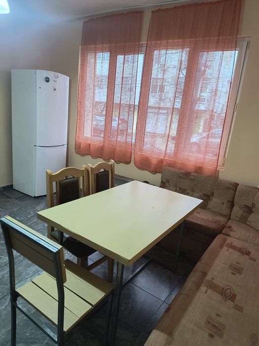 Дава се под наем Двустаен апартамент в Плевен, Дружба 1 - 64 кв.м за 289.17 € - Снимка #11