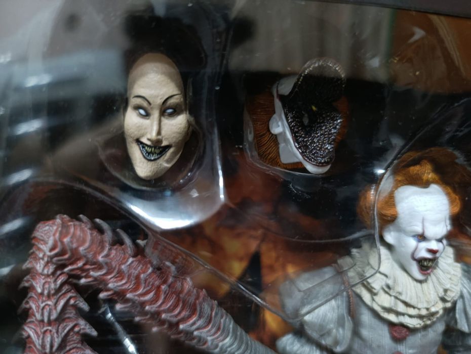 Фигурка NECA клоун Оно