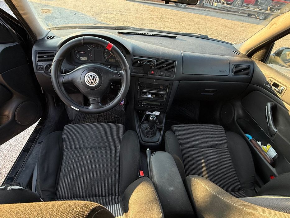 Volkswagen golf 4