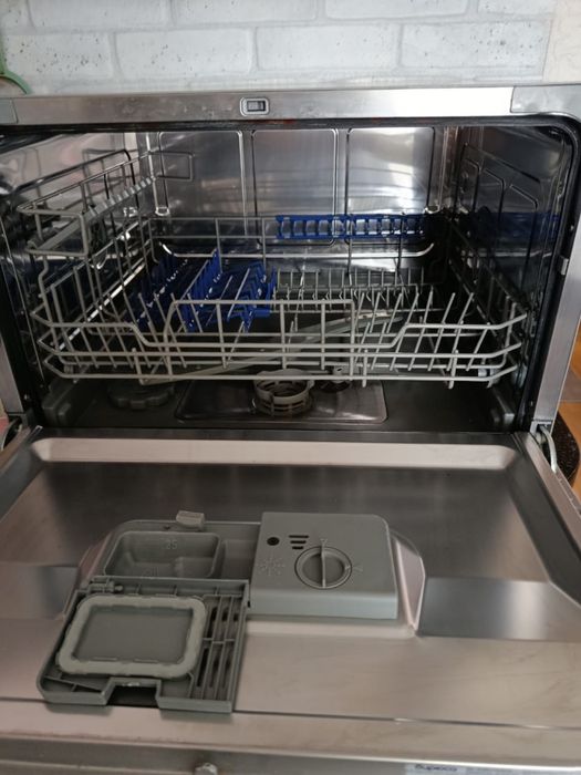 Посудомоечная машинка