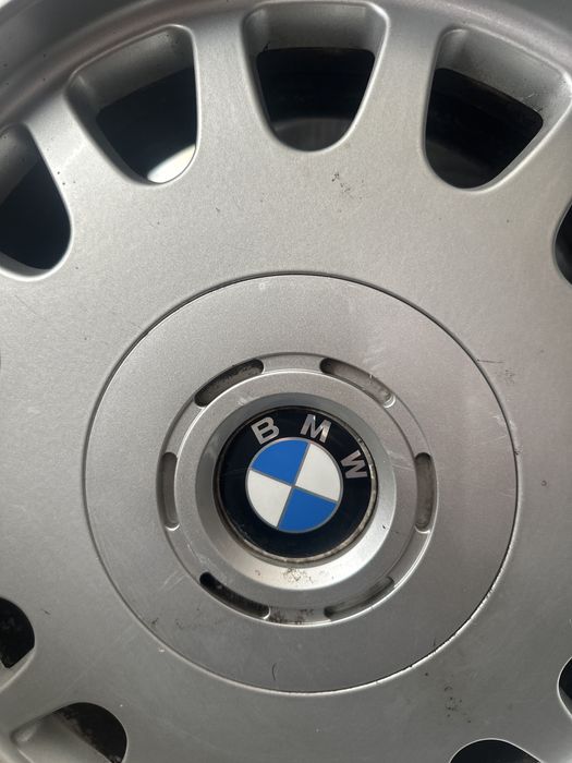 Оригинални ретро джанти BMW Style 15 16" 5x120 (за E38, E34) + гуми