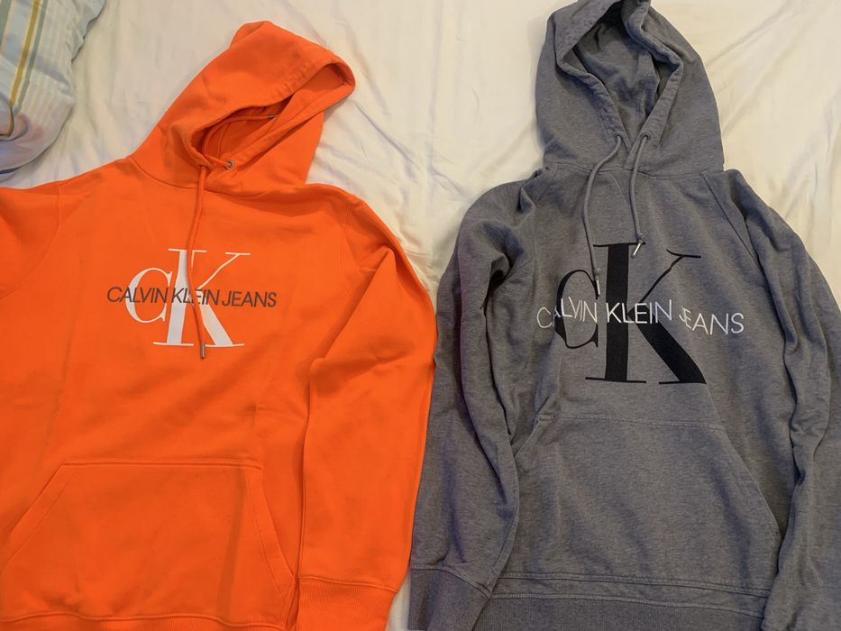 2 Hanorace Calvin Klein ca NOI marime XL made in Portugal