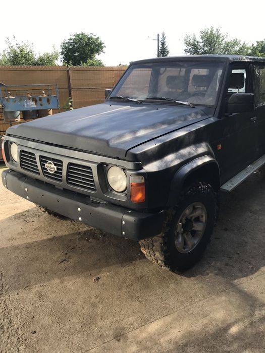 Nissan Patrol Y60