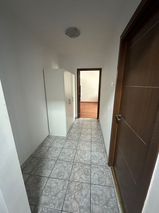 Apartament 2 camere de închiriat