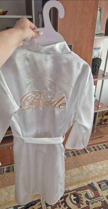 Papuci bride si halat
