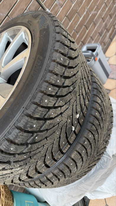 Диски с новой резиной оригинал Range rover