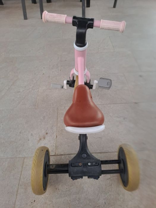 Tricicleta roz, 3 roti