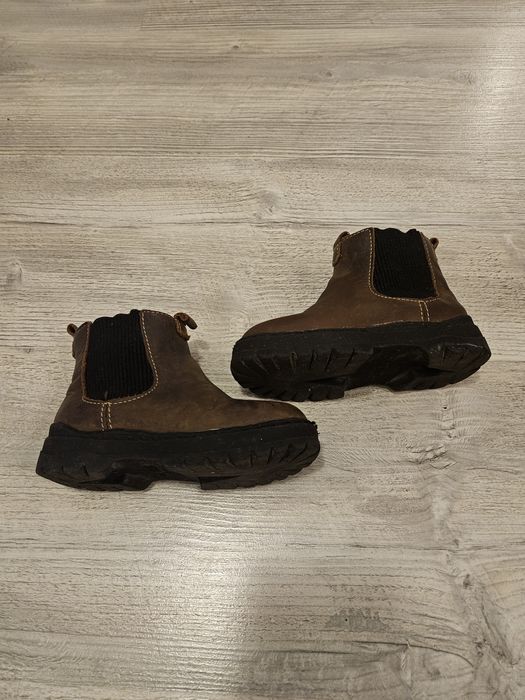 Ghete brand Zara size 22 EU (135/60 CN)