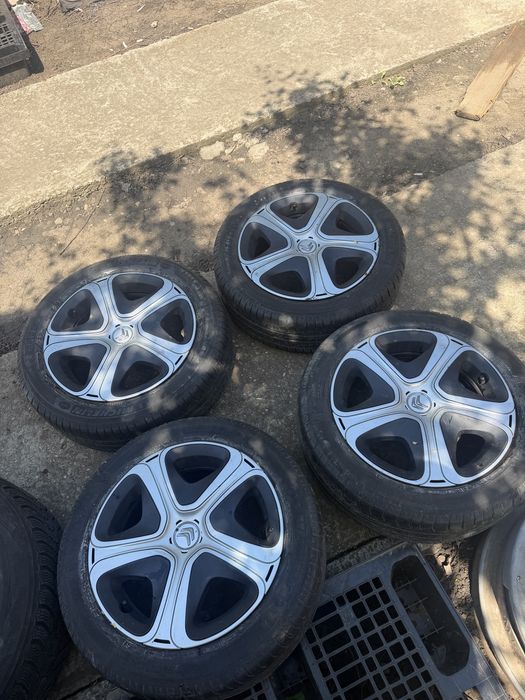 Vand jante structurate Peugeot Citreon Ford r16 4x108 195 55 16 michelin