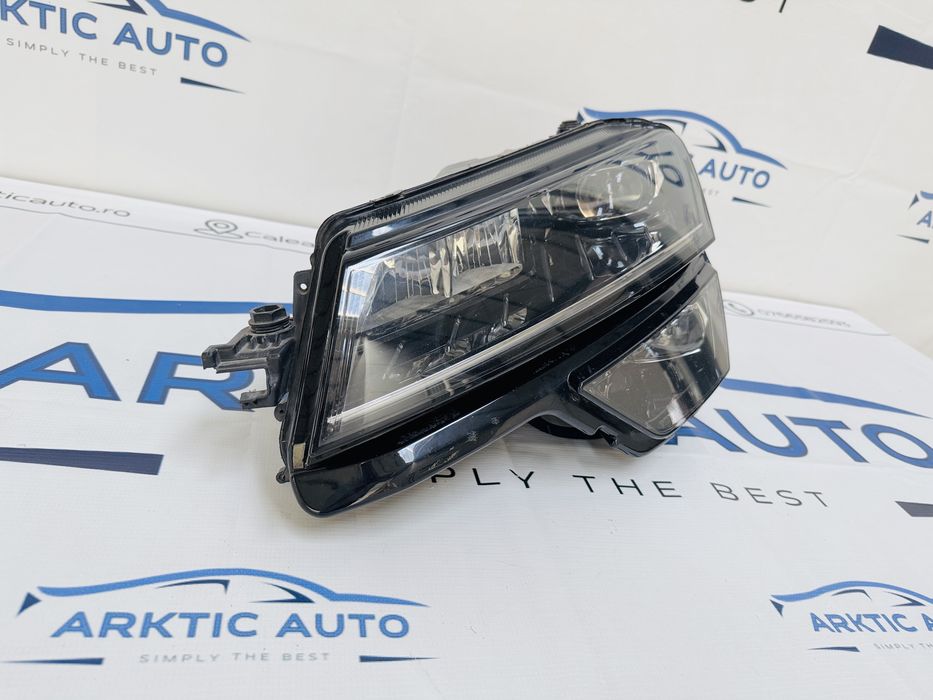 Far stanga Full Led Skoda Karoq cod 57B941015D