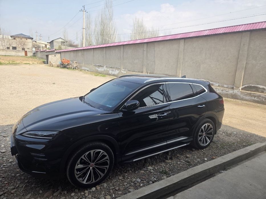 BYD SONG PLUS CHAMPION
Yili 2024
Polni elektron
Holati zo'r
Rangi qora