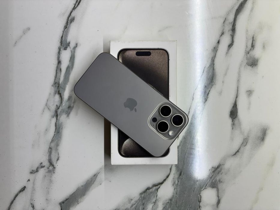 Срочно Айфон 15 про