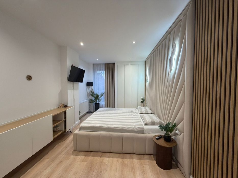 Apartament  3 camere