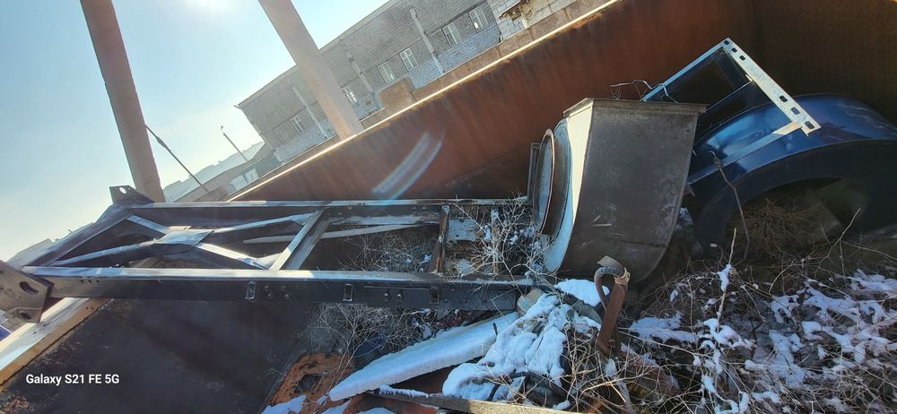 Кузов камаза с рамой