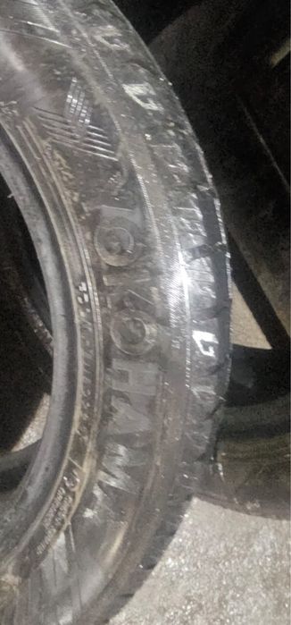 Шины липучка 215/55/17