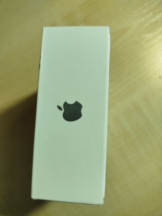 Продам air pods 4 новые