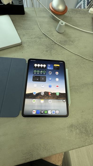 Продам iPad Pro 11 2025 M5 256 + Apple Pencil Pro + iPad Case