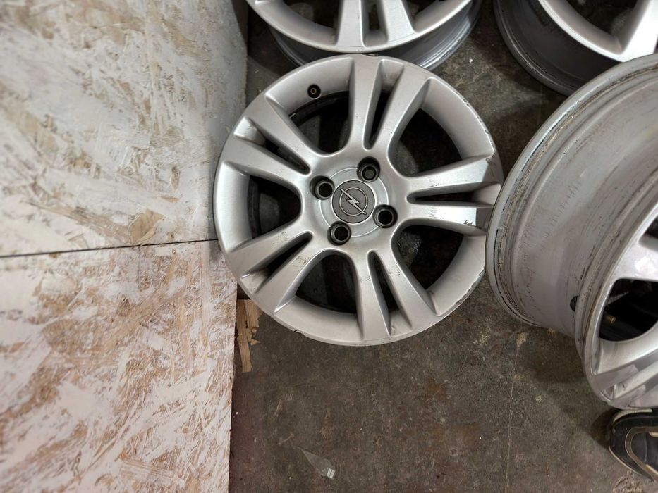 Jante Opel 15 4x100 ET39 6,5J Corsa Astra Tigra Zafira