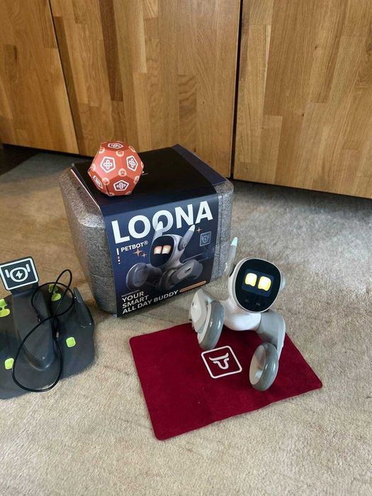 Loona Pet Bot – robot Inteligent, ca nou + statie de incarcare