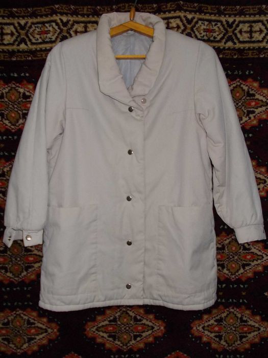 Куртка б.у, размер 48.