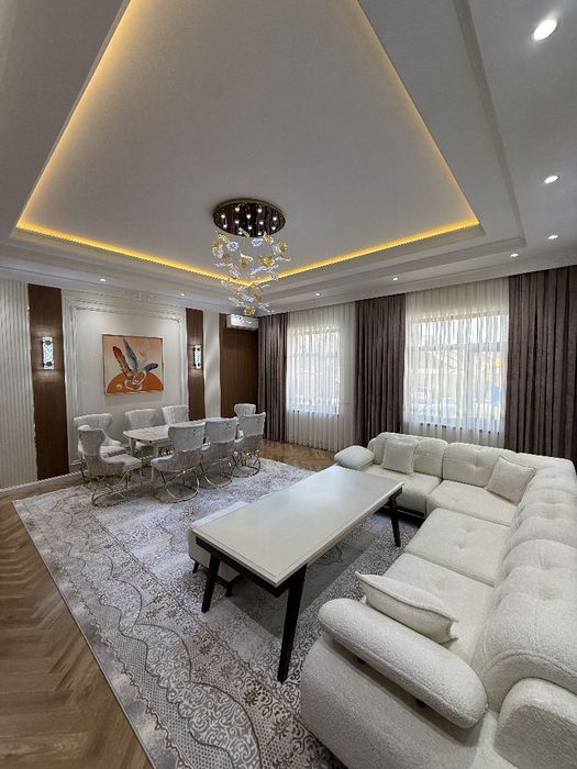 Срочно продаётся квартира 109м²