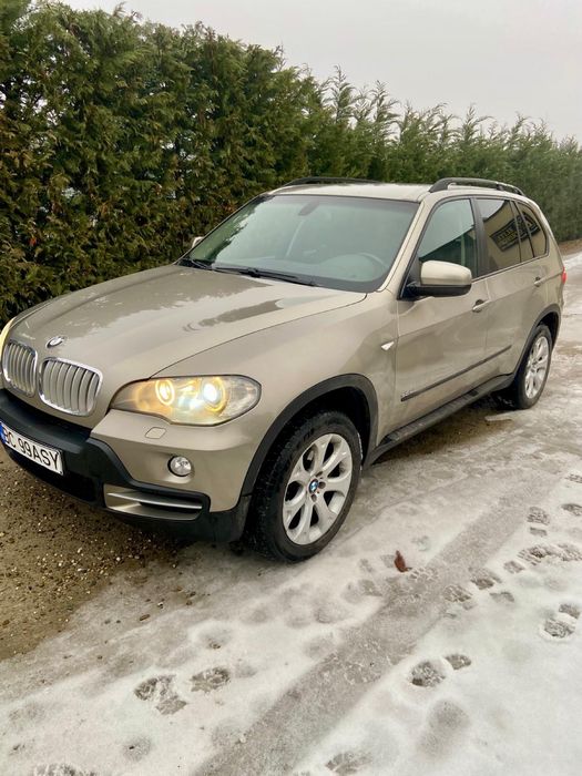 Vând BMW X5 – 2009
