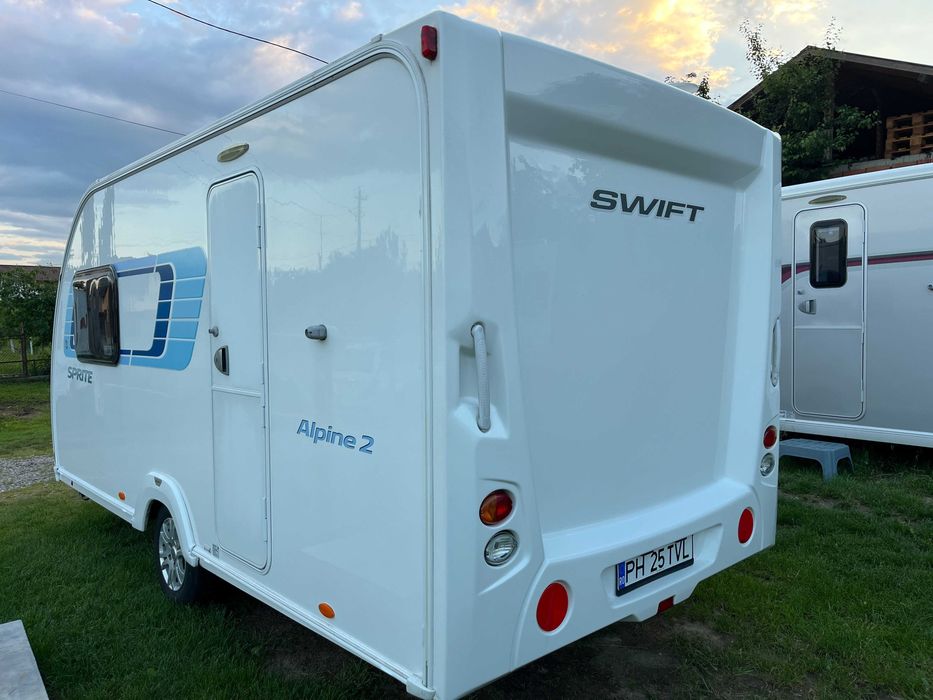 Rulota Swift Sprite Alpine 2013 Off camping Centrala Truma Acumulatort Boiler gaz cabina dus foarte usoara 1043/1164kg stare foarte buna
