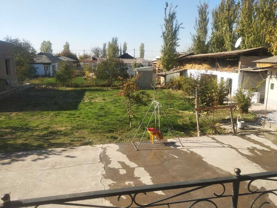 Продаеться дом 10 сотох Jumabazar