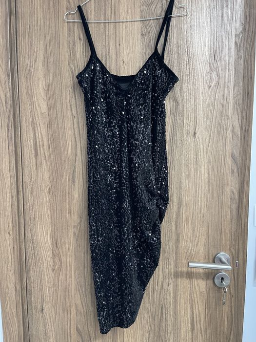 Официална рокля с пайети Мегз