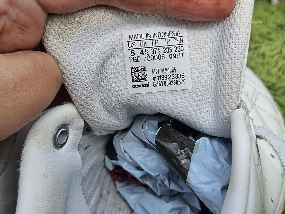 Adidas Sam Smith N37