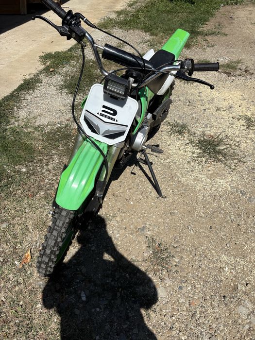 Vand cross 125 cadru mai mic