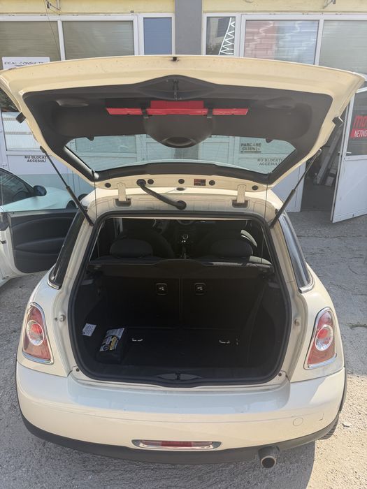Mini Cooper 1.6 122cp