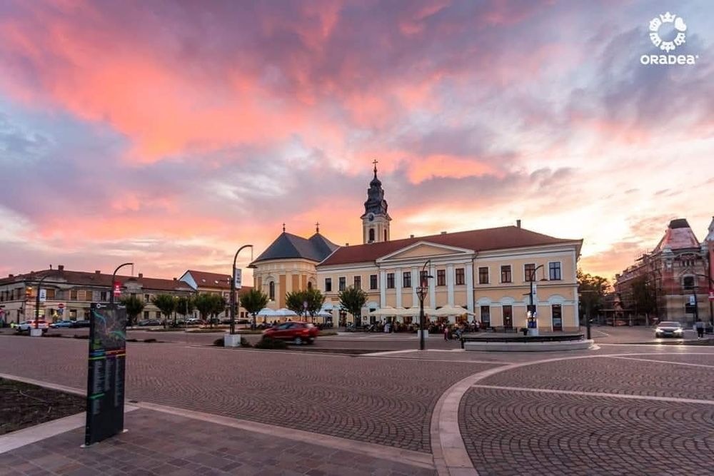 Închiriez apartament 1 camera tip studio ULTRACENTRAL cu  loc parcare