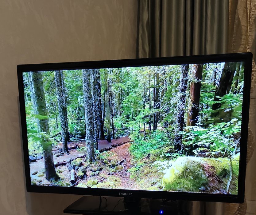 Продам телевизор Samsung
