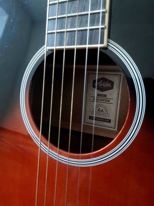 Akustik gitara 41 Ashton D20CEQTBS