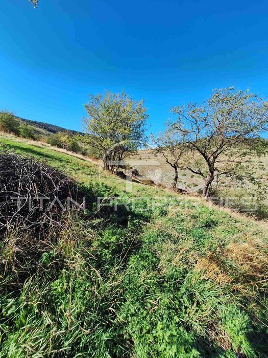 Парцел в Добростан