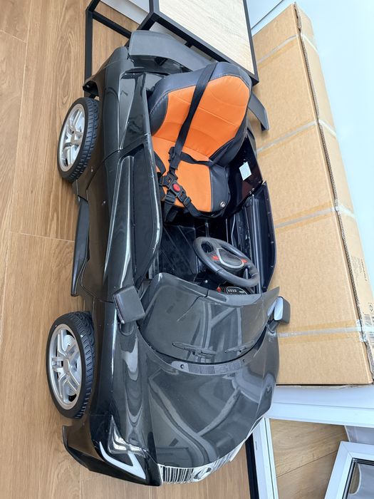 Детская машинка