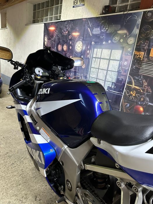 Suzuki GSX-R 600 K3
