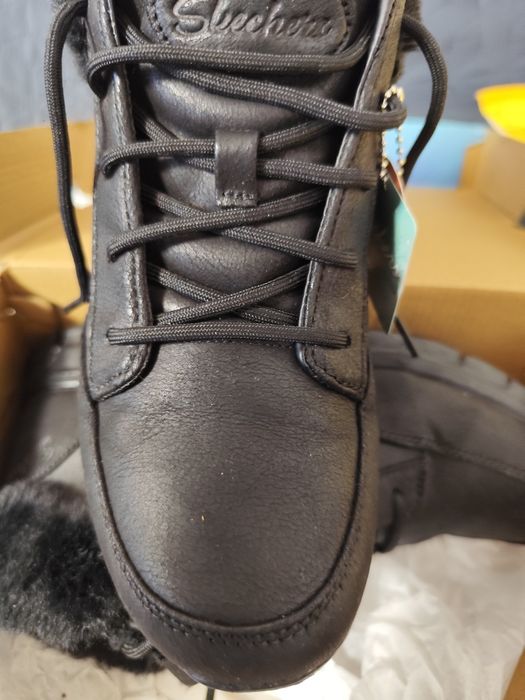 Adidas gheata Skechers 39