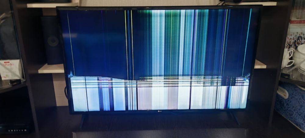 Телевизор lg с дефектом