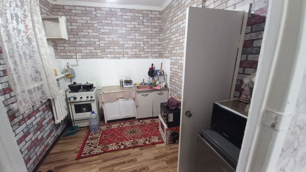 Продаётся своя 1*2/4/4