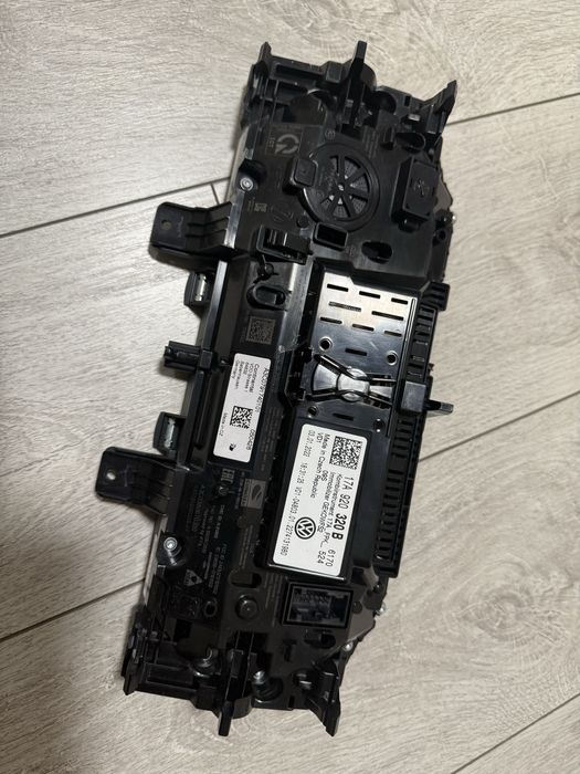 Ceasuri Bord Digitale(Virtual) VW T-ROC Originale