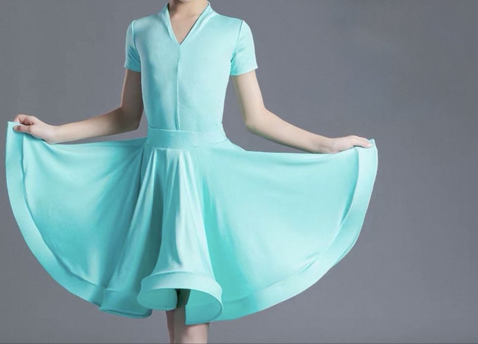 Бальное платье аренда