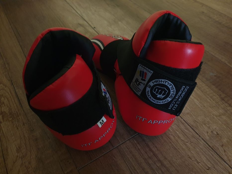 Екипировка за таекуондо ITF Mightyfist