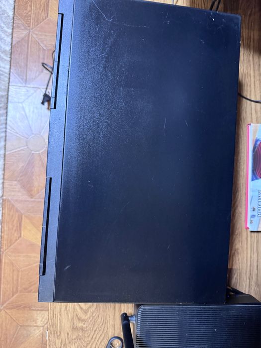 касетофон (tape deck) Universum C46011.