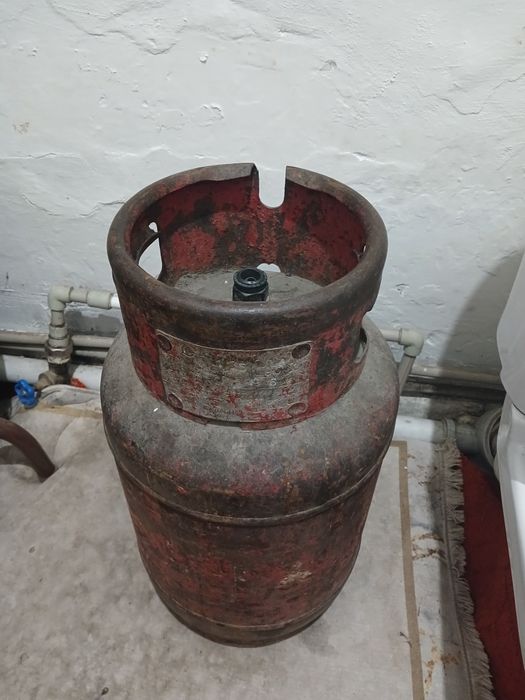 Газовый баллон..