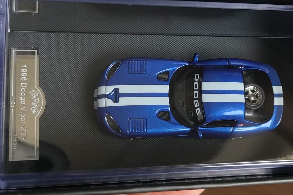 Macheta Dodge Viper GFCC Limited Edition 1:64
